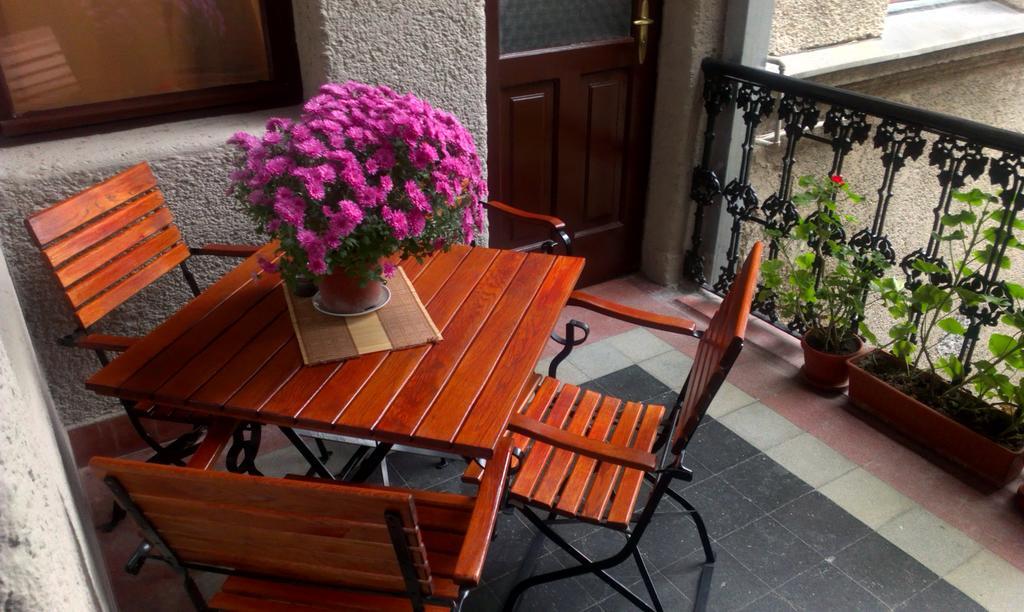 Apartament Piata Sfatului Брашов Екстериор снимка