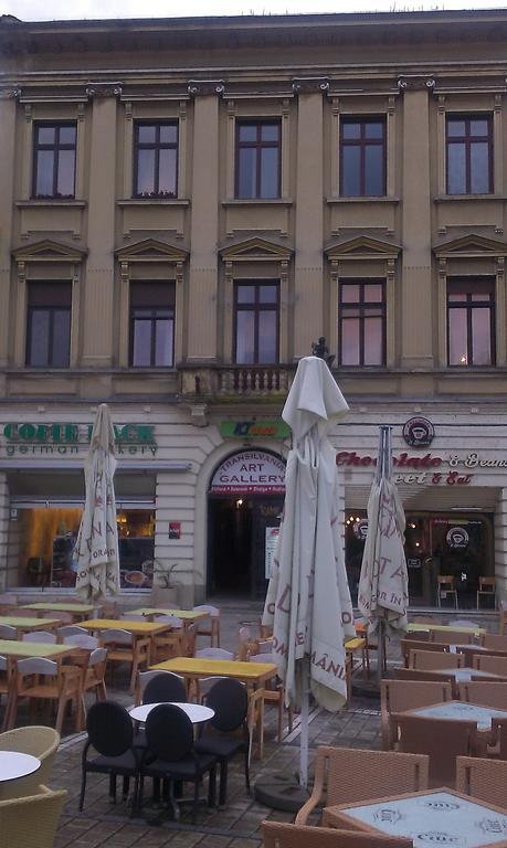 Apartament Piata Sfatului Брашов Екстериор снимка